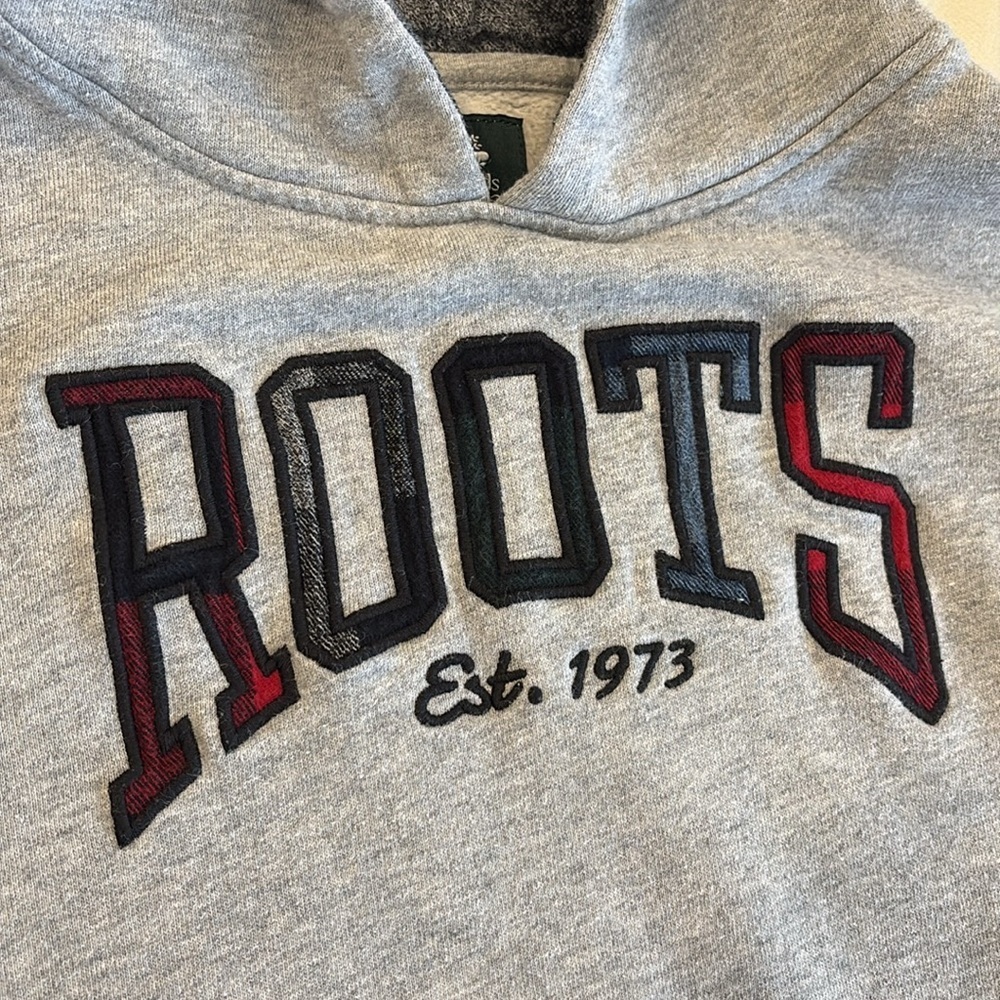 Roots kids long kanga hoodie in grey size youth small 5-6 years old - Picture 7 of 11